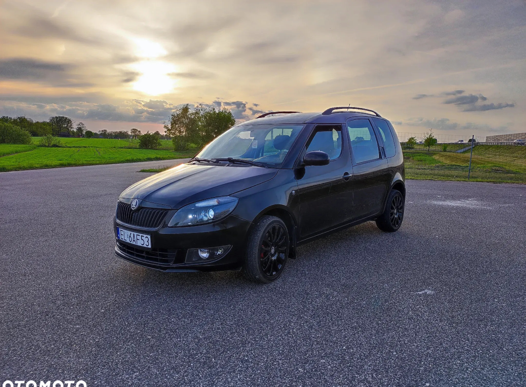 mazowieckie Skoda Roomster cena 28100 przebieg: 177200, rok produkcji 2015 z Łódź